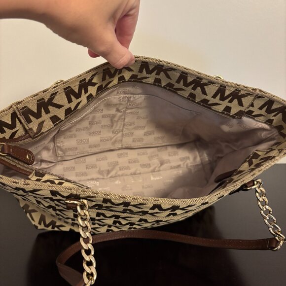 Michael Kors Jet Set Signature Tan Brown Gold Chain Handle Tote Bag - Picture 13 of 14